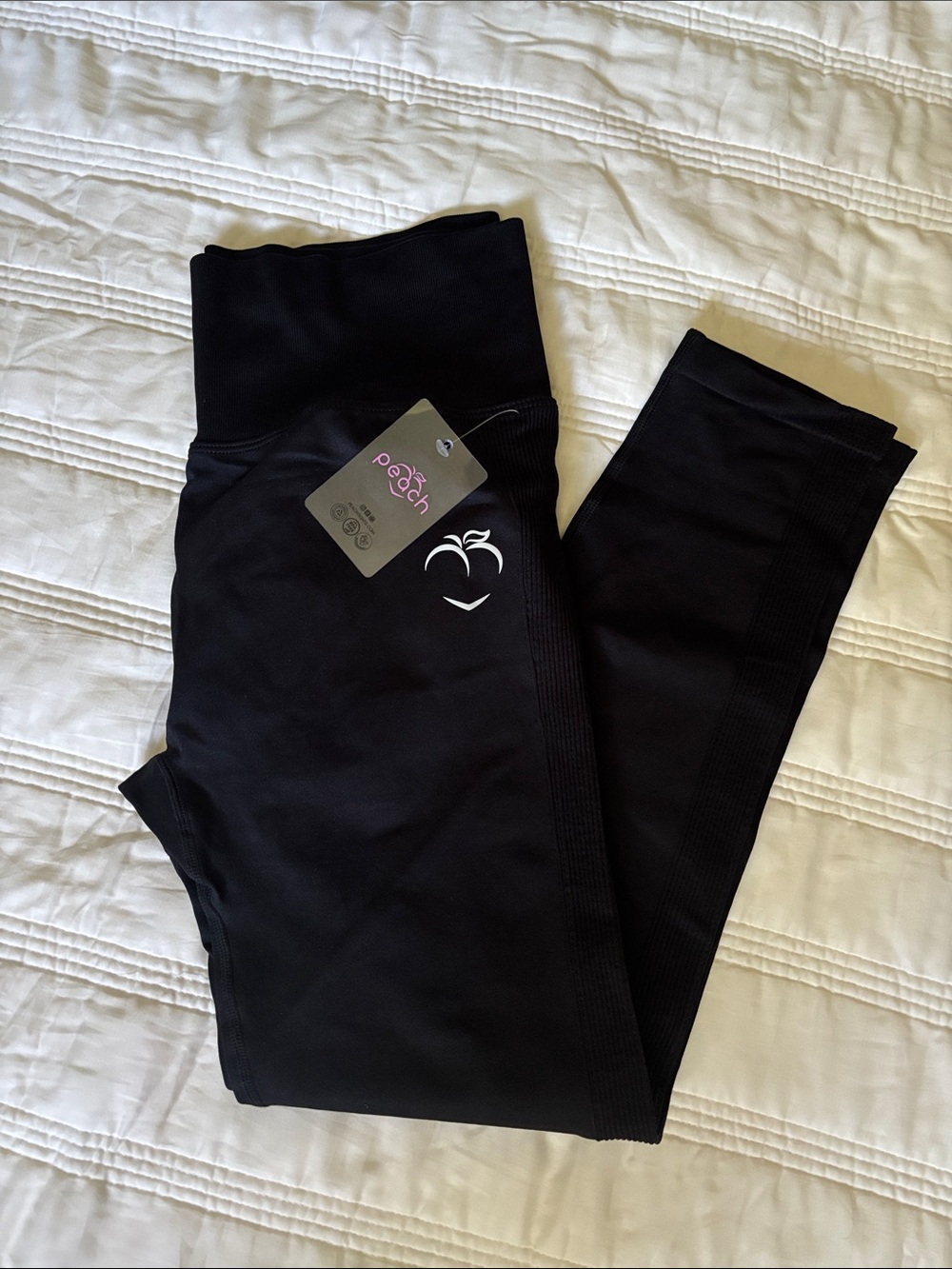 Peachtights Black High-Waist Leggings with Subtle Logo